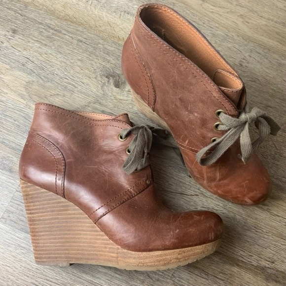 Lucky Brand Women’s Brown Leather Booties - Picture 1 of 8